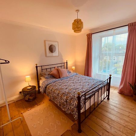 Beautiful 2 Bed End Terrace Victorian Town House Διαμέρισμα Redruth Εξωτερικό φωτογραφία